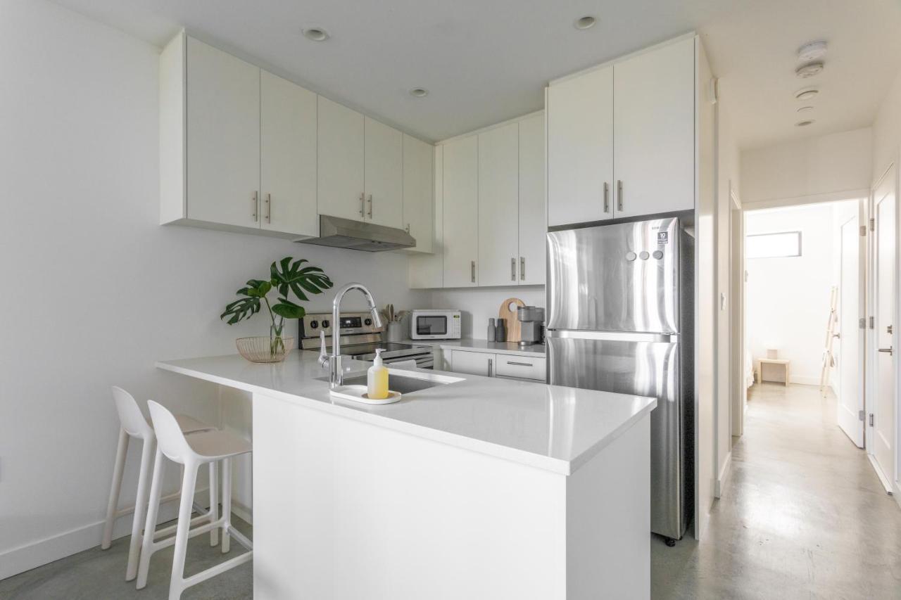 Welcome To Kinn Apartment - Lovely One Bedroom Vancouver Extérieur photo